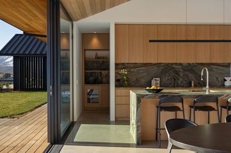 Photo of property in 83 Sicilian Lane, Lake Hayes, Queenstown, 9371