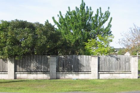 Photo of property in 16 School Road, Te Hapara, Gisborne, 4010