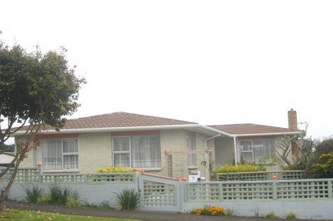 Photo of property in 7 Silby Street, Waitara, 4320