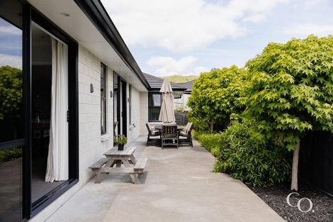 Photo of property in 15 Ballintoy Park Drive, Welcome Bay, Tauranga, 3175