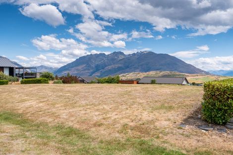 Photo of property in 10 Glenfiddich Road, Jacks Point, Queenstown, 9371