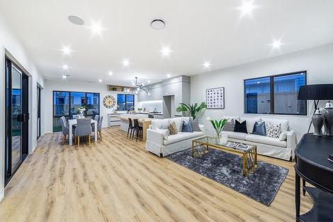 Photo of property in 15 Kearns Drive, Hobsonville, Auckland, 0616