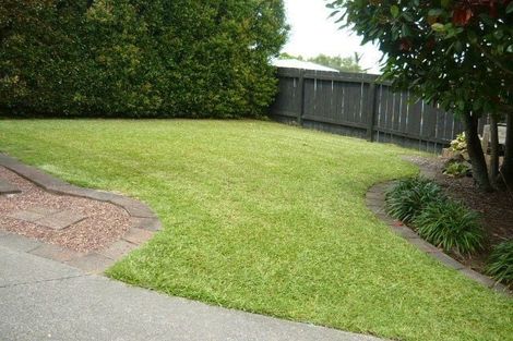 Photo of property in 1/39 Killarney Avenue, Torbay, Auckland, 0630