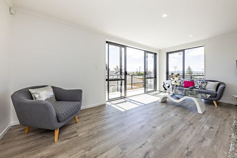 Photo of property in 8/17 Alfriston Road, Manurewa East, Auckland, 2102