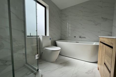 Photo of property in 1 Whawhaki Lane, Kumeu, 0810