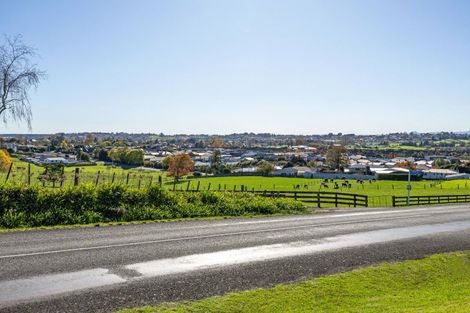 Photo of property in 2 Lawbrooke Lane, Te Awamutu, 3875
