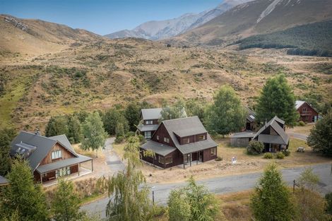 Photo of property in 10 Torlesse Place, Castle Hill, Springfield, 7580