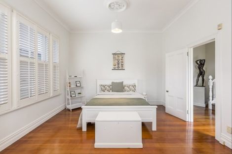 Photo of property in 15 Peel Street, Westmere, Auckland, 1022