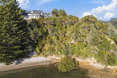 Photo of property in 2 Paihia Road, Paihia, 0200