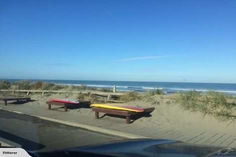 Photo of property in 52 Nash Parade, Foxton Beach, Foxton, 4815