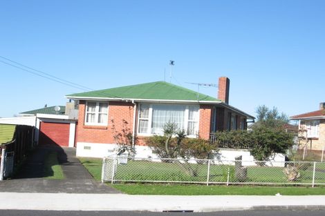 Photo of property in 128 Weymouth Road, Manurewa, Auckland, 2102