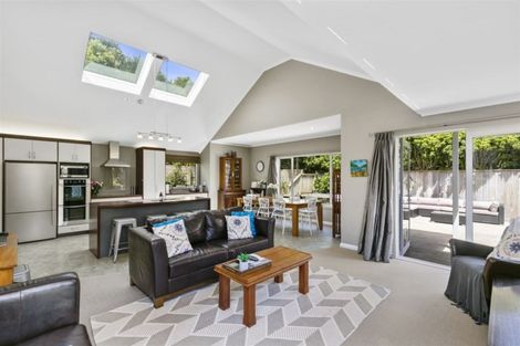 Photo of property in 4 Ardross Avenue, Khandallah, Wellington, 6035