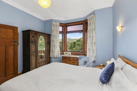 Photo of property in 16 Chatham Street, Berhampore, Wellington, 6023