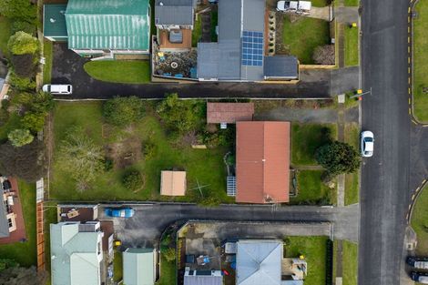 Photo of property in 17 France Street, Waiuku, 2123