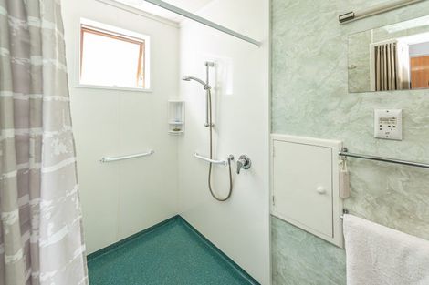 Photo of property in 10 Caius Avenue, Gonville, Whanganui, 4501