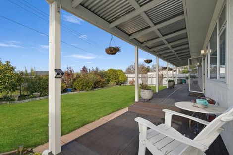 Photo of property in 18 Bell Street, Otane, 4202