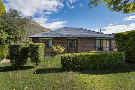 Photo of property in 50a Elm Tree Avenue, Frankton, Queenstown, 9300