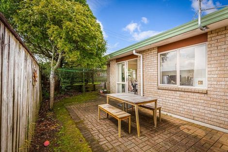 Photo of property in 12/520 Don Buck Road, Westgate, Auckland, 0614