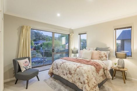 Photo of property in 19 Bluewater Place, Paraparaumu, 5032