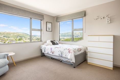 Photo of property in 18 Peel Lane, Aotea, Porirua, 5024