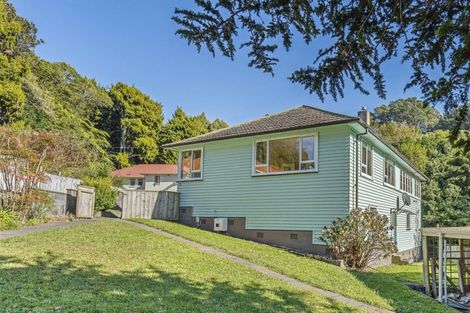 Photo of property in 70 Glenpark Avenue, Frankleigh Park, New Plymouth, 4310