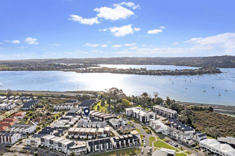 Photo of property in 24 Frank Gill Road, Hobsonville, Auckland, 0616