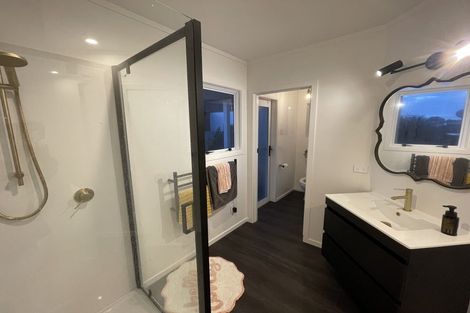 Photo of property in 258 Saint Aubyn Street, New Plymouth, 4310
