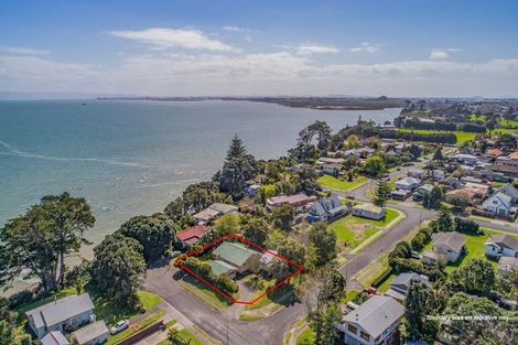 Photo of property in 37 Mcinnes Road, Weymouth, Auckland, 2103
