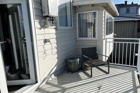 Photo of property in 22 Maitland Street, Dunedin Central, Dunedin, 9016