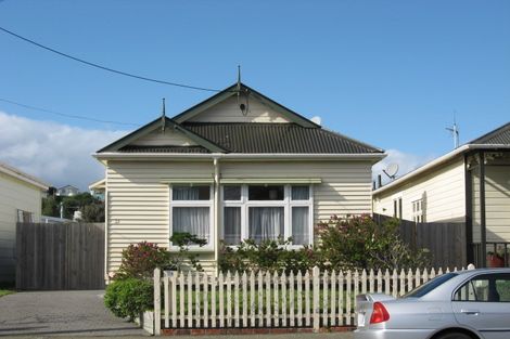 Photo of property in 21 Yule Street, Kilbirnie, Wellington, 6022