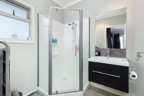 Photo of property in 86 Solomon Street, Brookfield, Tauranga, 3110