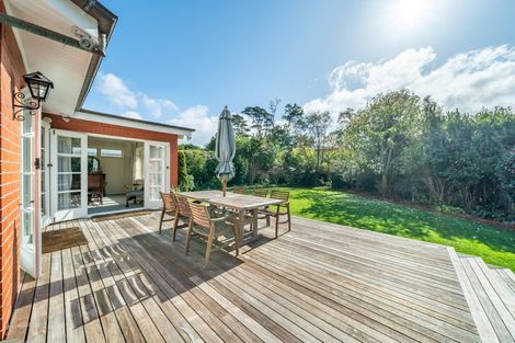 Photo of property in 297 Fergusson Drive, Heretaunga, Upper Hutt, 5018