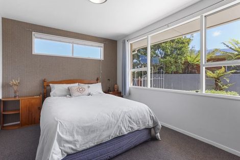 Photo of property in 6 Birdling Place, Halswell, Christchurch, 8025