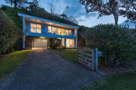 Photo of property in 143 Long Beach Road, Russell, 0202