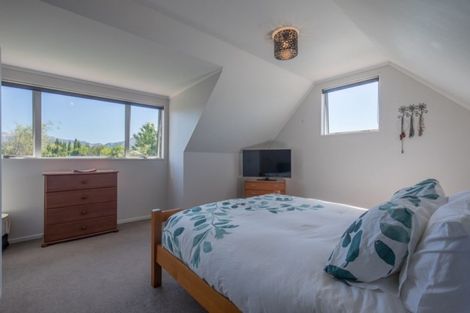 Photo of property in 42 Frye Crescent, Albert Town, Wanaka, 9305