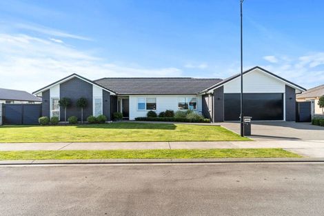 Photo of property in 4 Fantail Avenue, Carterton, 5713