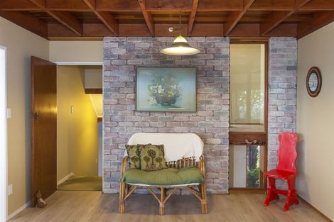 Photo of property in 6 Dunolly Place, Pukekohe, 2120