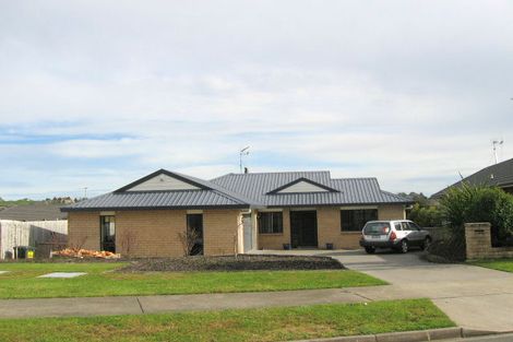 Photo of property in 14 Palm Grove Drive, Western Heights, Hamilton, 3200