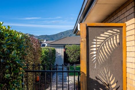 Photo of property in 17 Liverpool Terrace, Stoke, Nelson, 7011