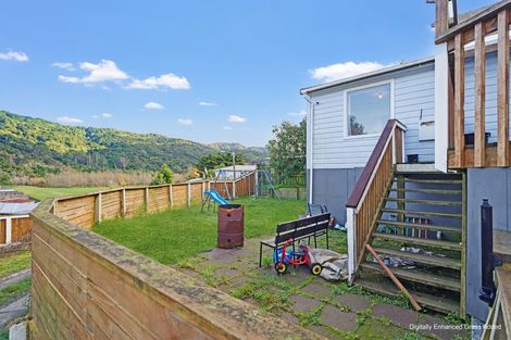 Photo of property in 42 Parenga Street, Wainuiomata, Lower Hutt, 5014