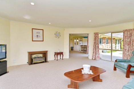 Photo of property in 11 Pewter Place, Northwood, Christchurch, 8051
