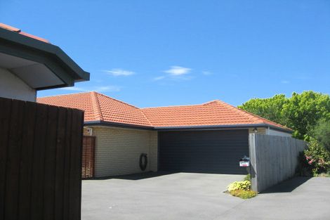 Photo of property in 33 Cossar Street, Burwood, Christchurch, 8083