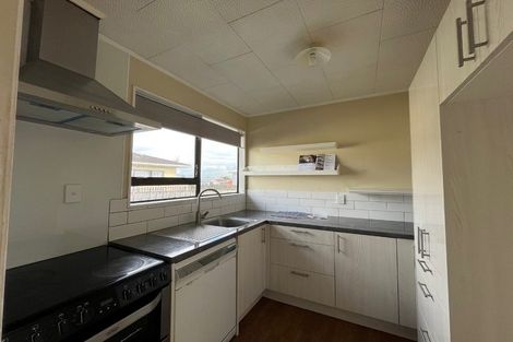 Photo of property in 2 Zircon Place, Wiri, Auckland, 2104