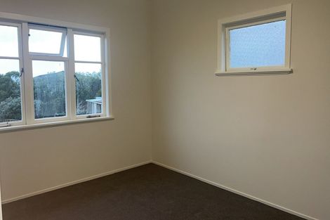Photo of property in 63 Golf Road, New Lynn, Auckland, 0600