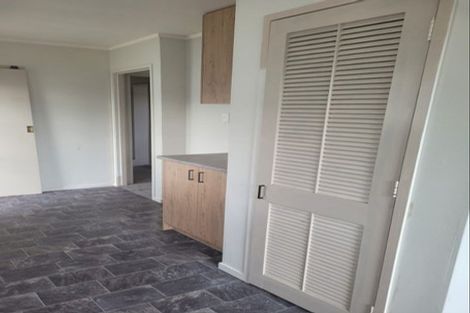 Photo of property in 16a Matthew Place, Kawaha Point, Rotorua, 3010