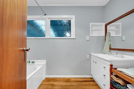 Photo of property in 14 Brightside Road, Stanmore Bay, Whangaparaoa, 0932