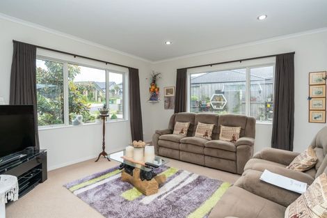 Photo of property in 6 Northbrook Glen, Flagstaff, Hamilton, 3210