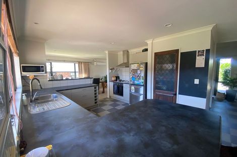 Photo of property in 94 Valley Road, Pukekohe, 2120