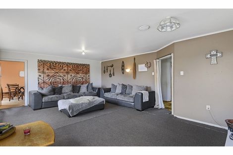 Photo of property in 415 Breezes Road, Aranui, Christchurch, 8061