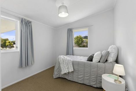 Photo of property in 7 Dunsandel Grove, Silverstream, Upper Hutt, 5019